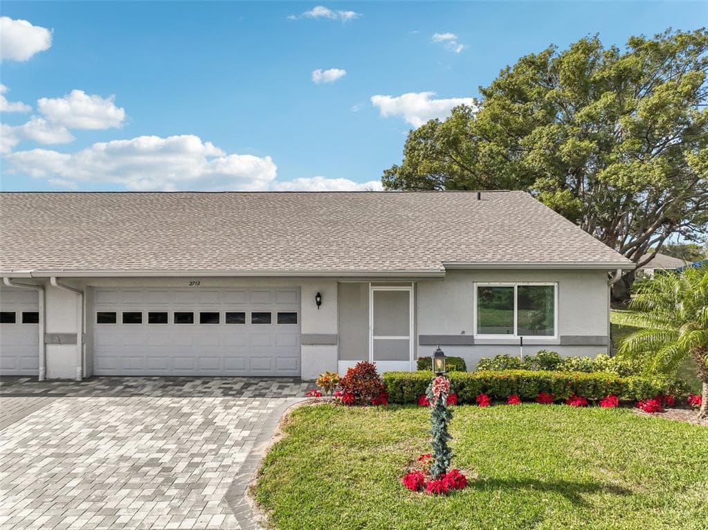 2712 LANCASTER DRIVE UNIT 89 SUN CITY CENTER, FL 33573