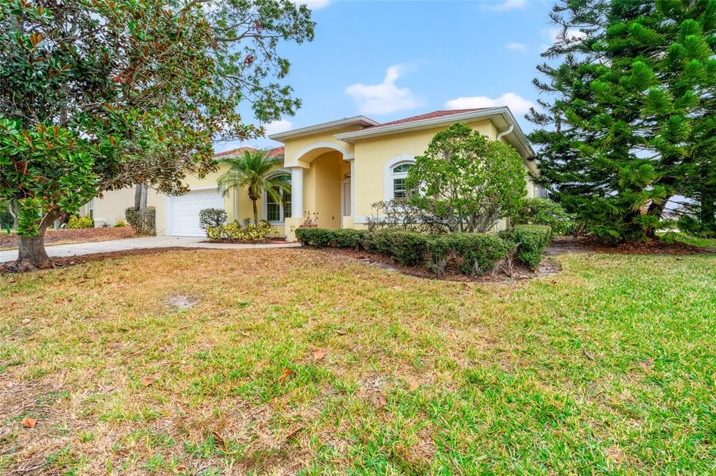11032 LYNN LAKE CIRCLE TAMPA, FL 33625
