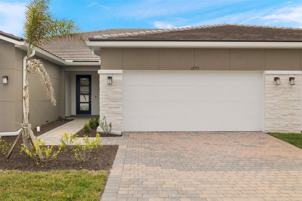12355 HEARTS EASE STREET VENICE, FL 34293