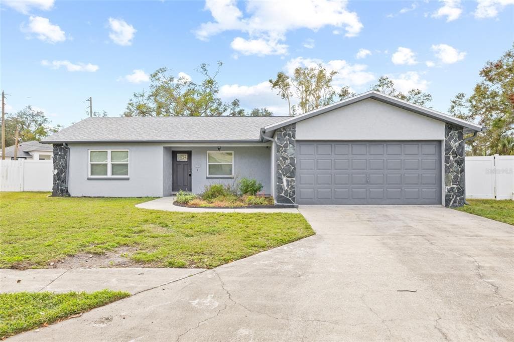 6090 114TH TERRACE N PINELLAS PARK, FL 33782