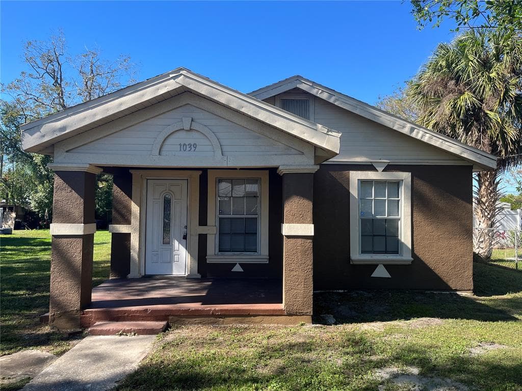 1039 S SUWANNEE AVENUE LAKELAND, FL 33815