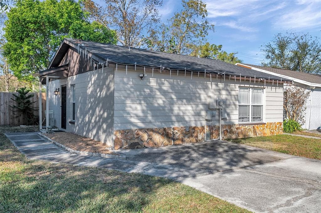 1211 COOLRIDGE DRIVE BRANDON, FL 33511