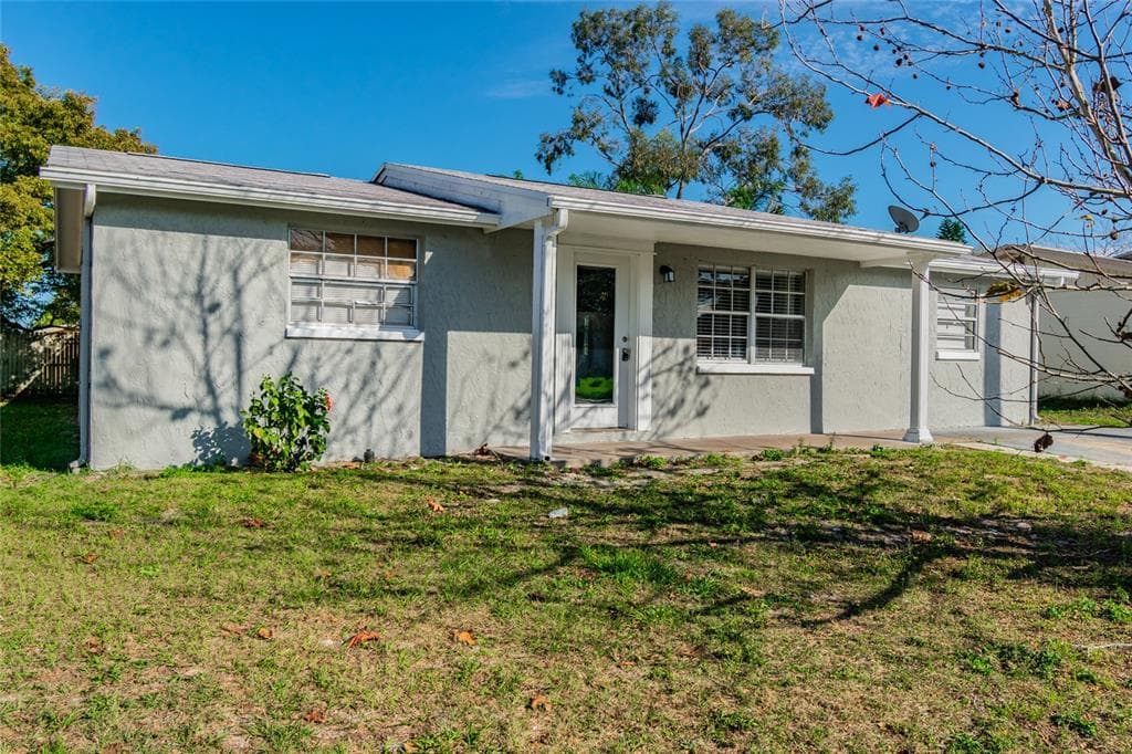 9316 GRAY FOX LANE PORT RICHEY, FL 34668
