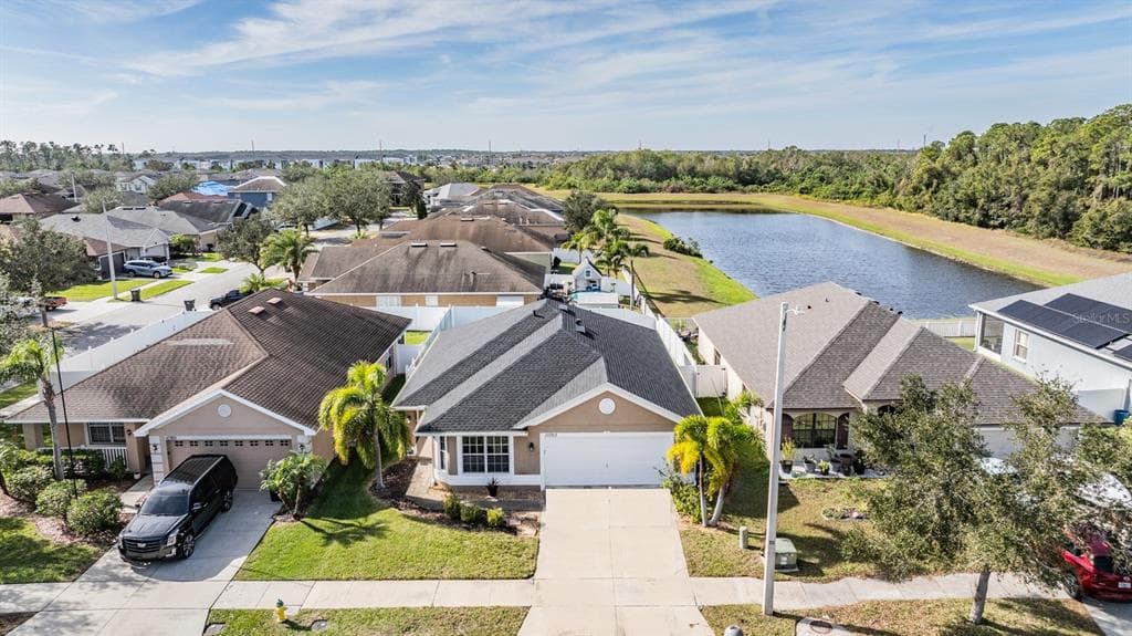 10763 STANDING STONE DRIVE WIMAUMA, FL 33598