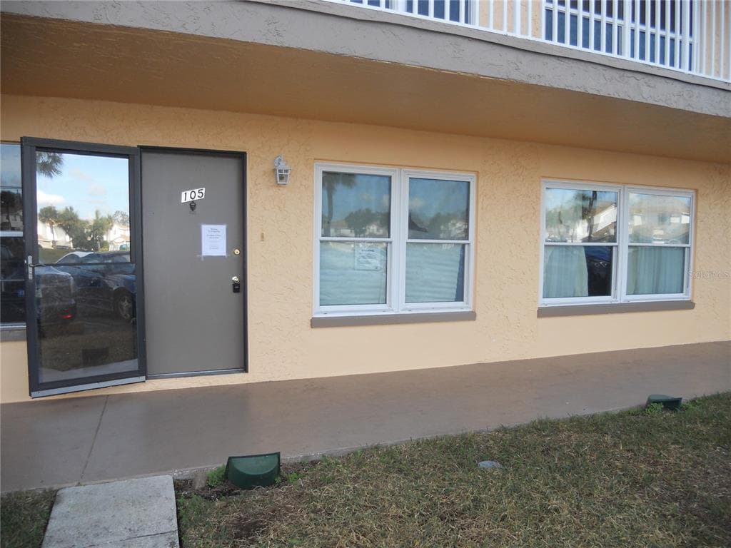 6400 46TH AVENUE N UNIT 105 KENNETH CITY, FL 33709