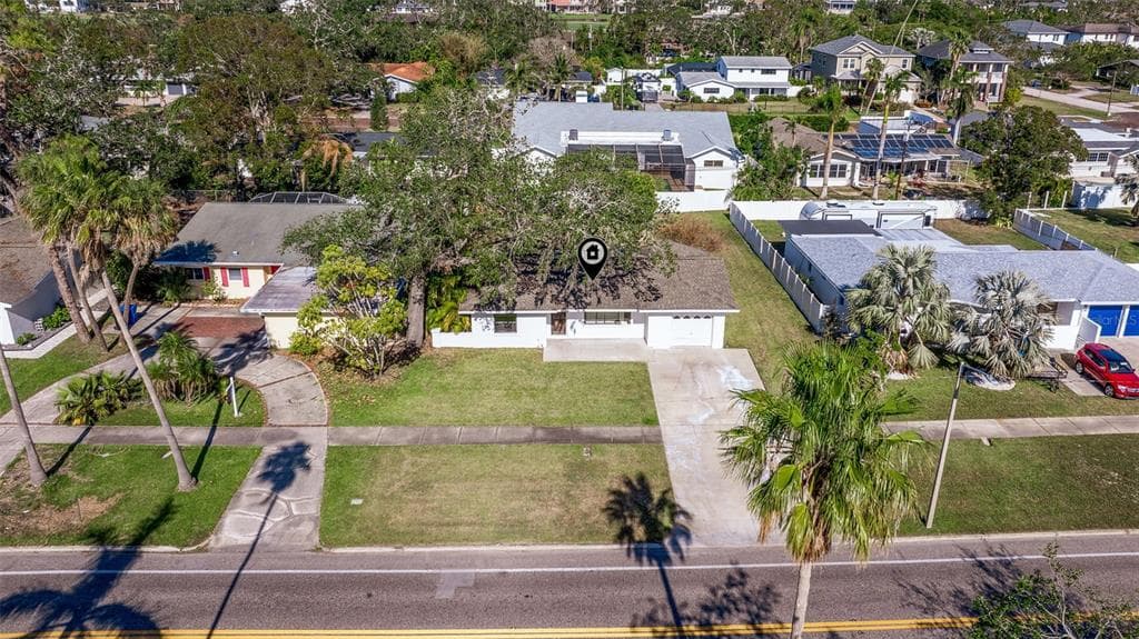 930 SNELL ISLE BOULEVARD NE ST PETERSBURG, FL 33704