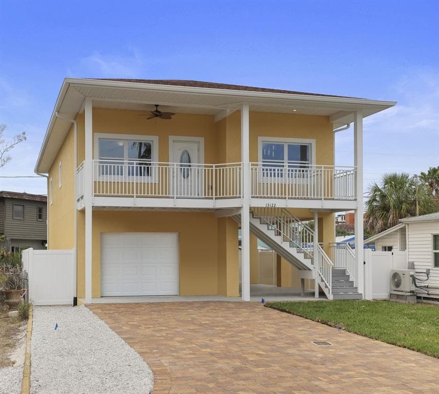 13122 4TH STREET E MADEIRA BEACH, FL 33708
