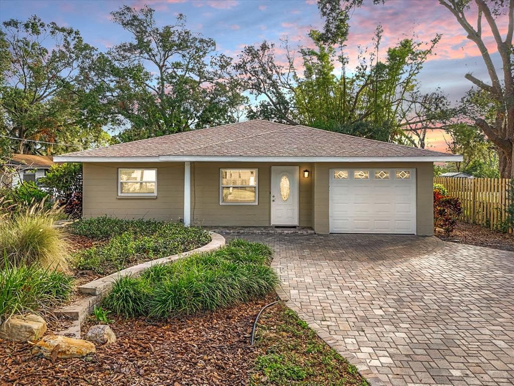 5819 LITTLE RIVER DRIVE TAMPA, FL 33615