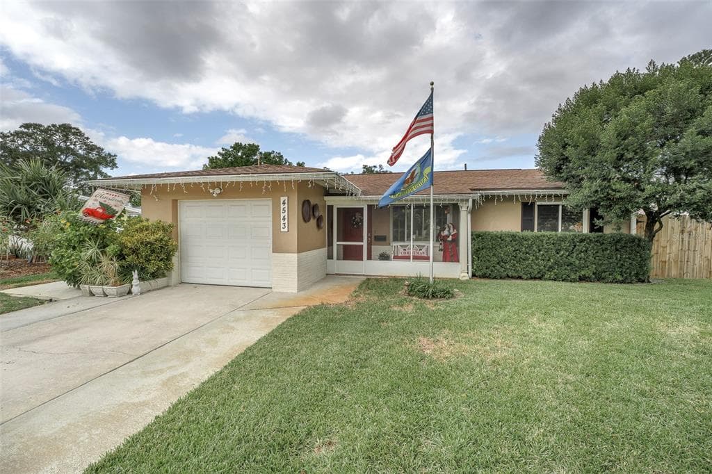 4543 20TH AVENUE N ST PETERSBURG, FL 33713