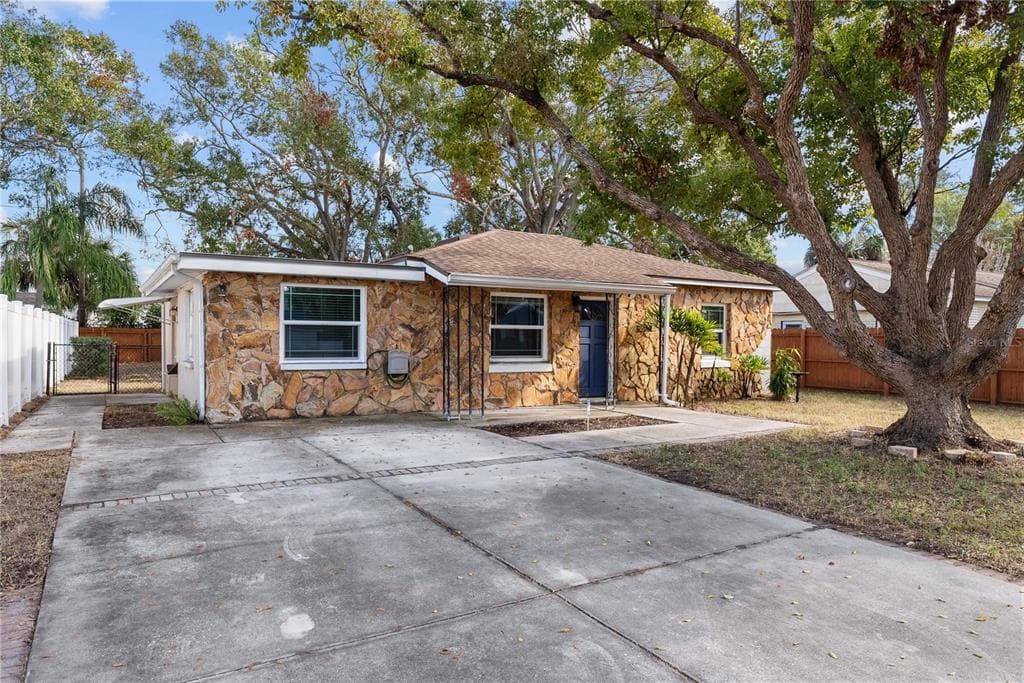 4306 S ANITA BOULEVARD TAMPA, FL 33611