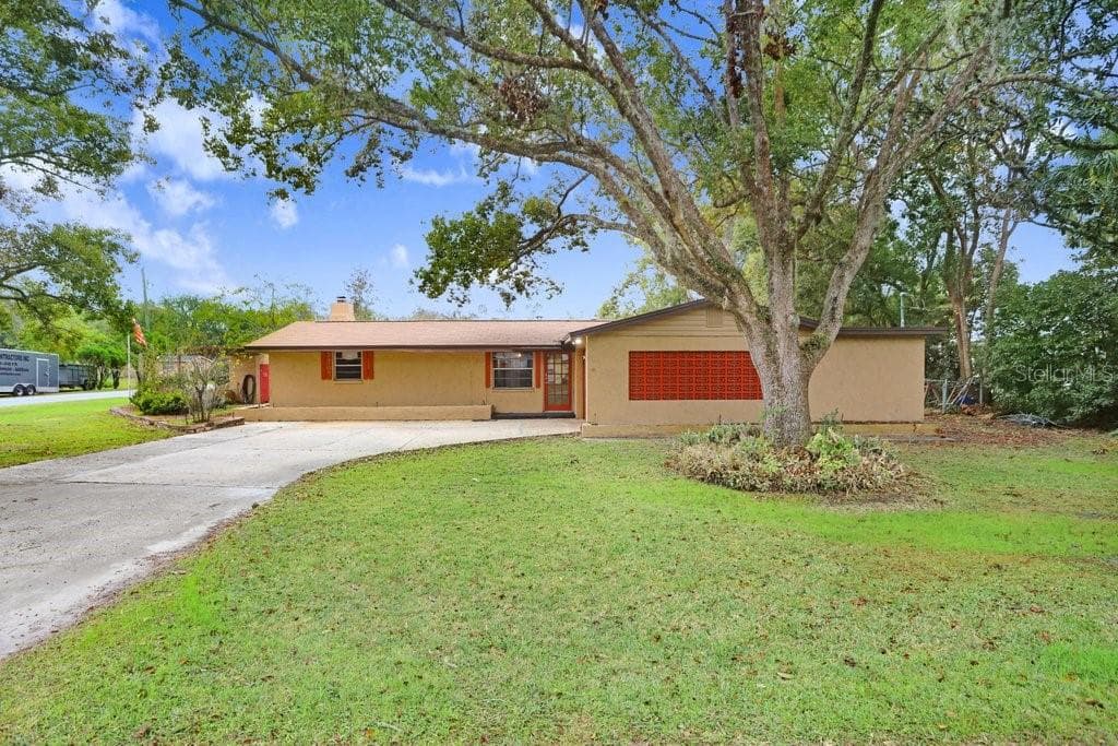 3703 PERDEW DRIVE LAND O LAKES, FL 34638