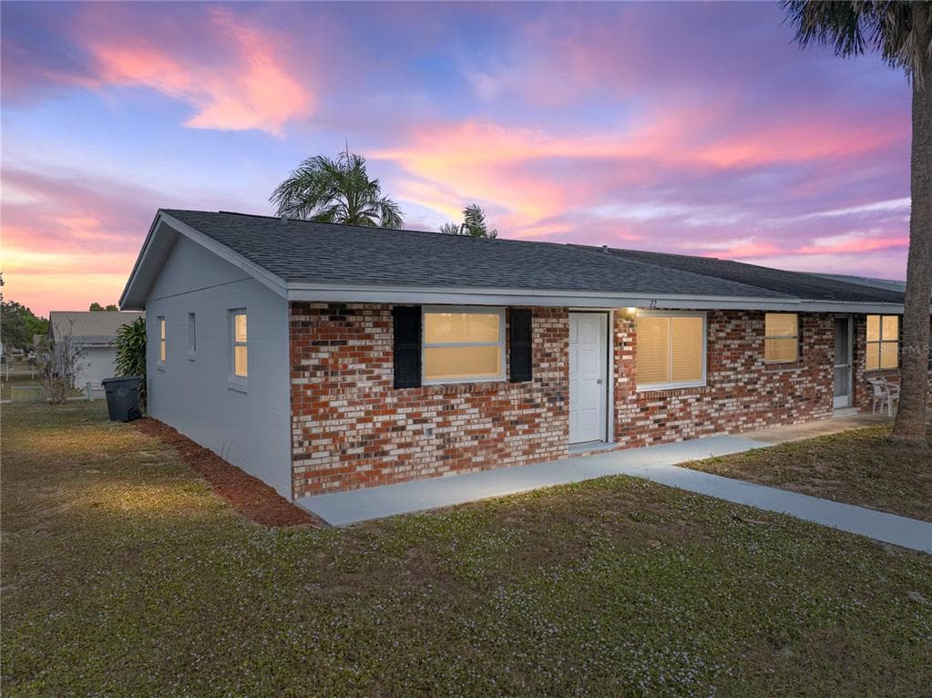 22 WHITNER STREET AVON PARK, FL 33825