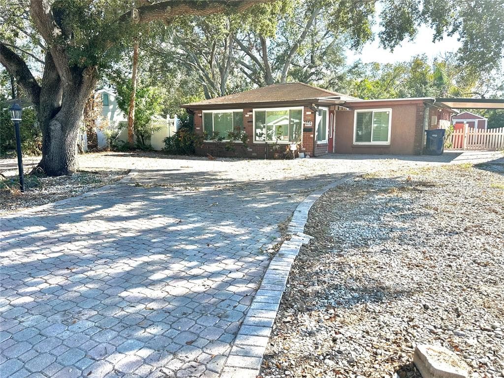 4714 W BAY VISTA AVENUE TAMPA, FL 33611