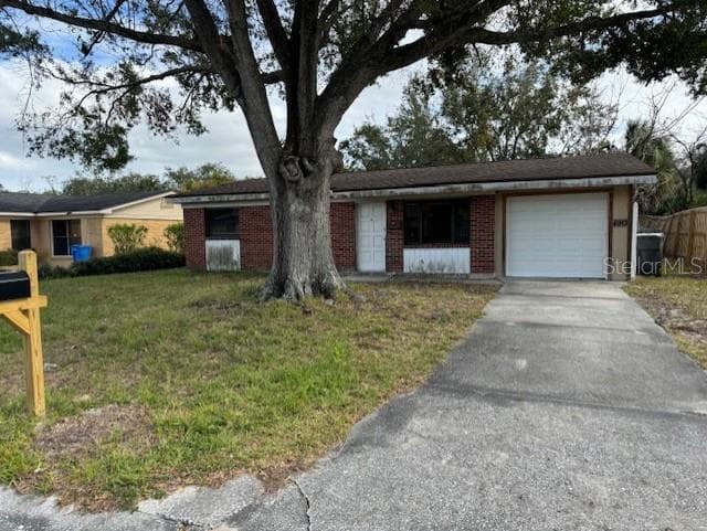 4913 CARLYLE ROAD TAMPA, FL 33615