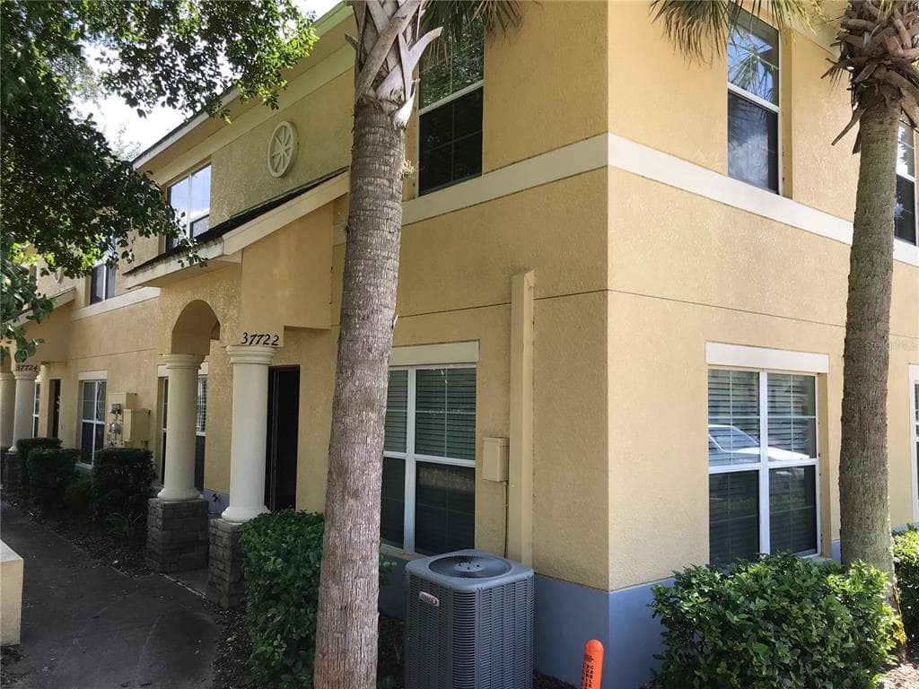 37722 AARALYN ROAD ZEPHYRHILLS, FL 33542
