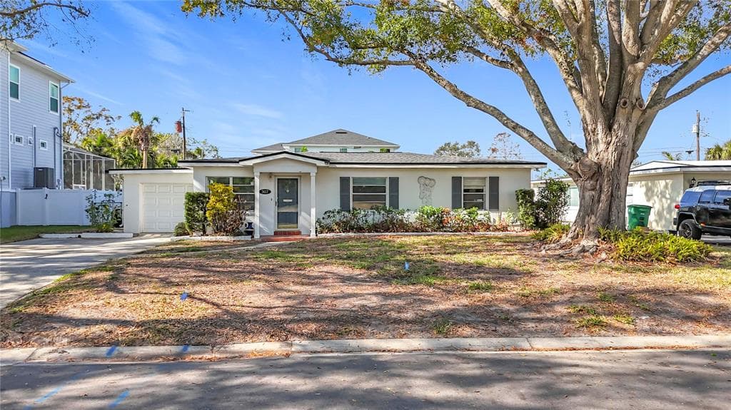 3617 S GARDENIA AVENUE TAMPA, FL 33629