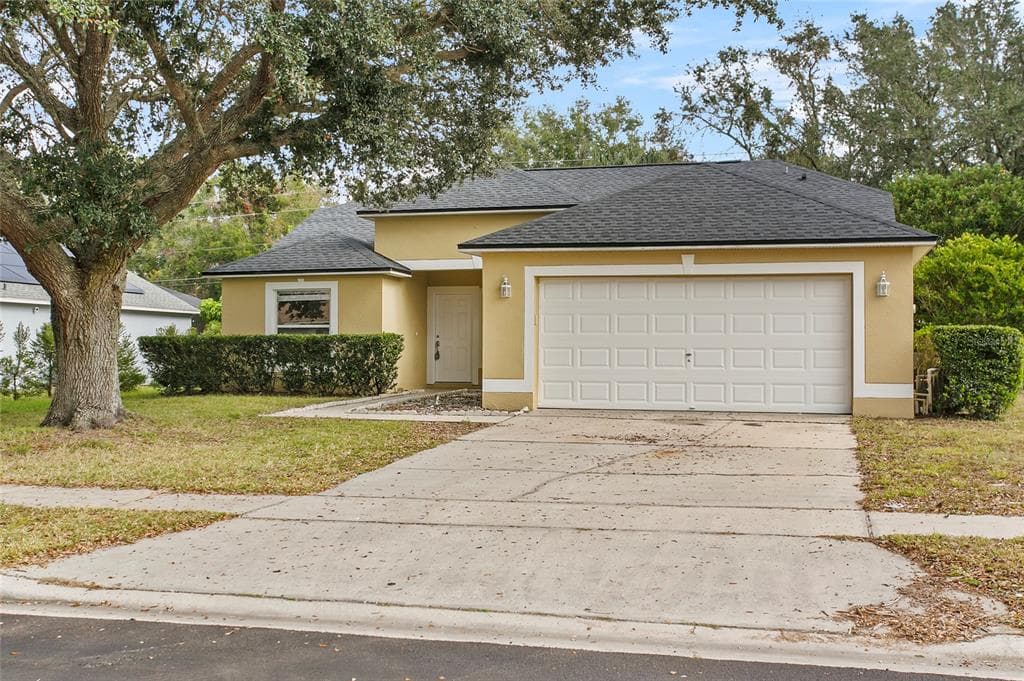 846 GRAND HUGHEY COURT APOPKA, FL 32712