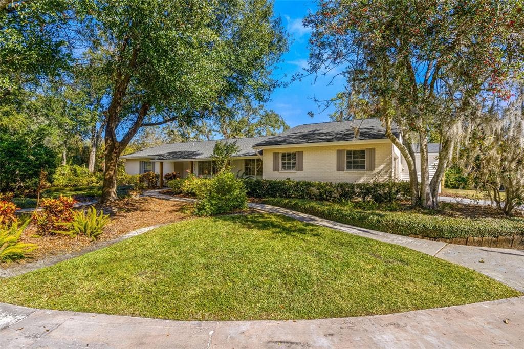 127 HICKORY CREEK BOULEVARD BRANDON, FL 33511