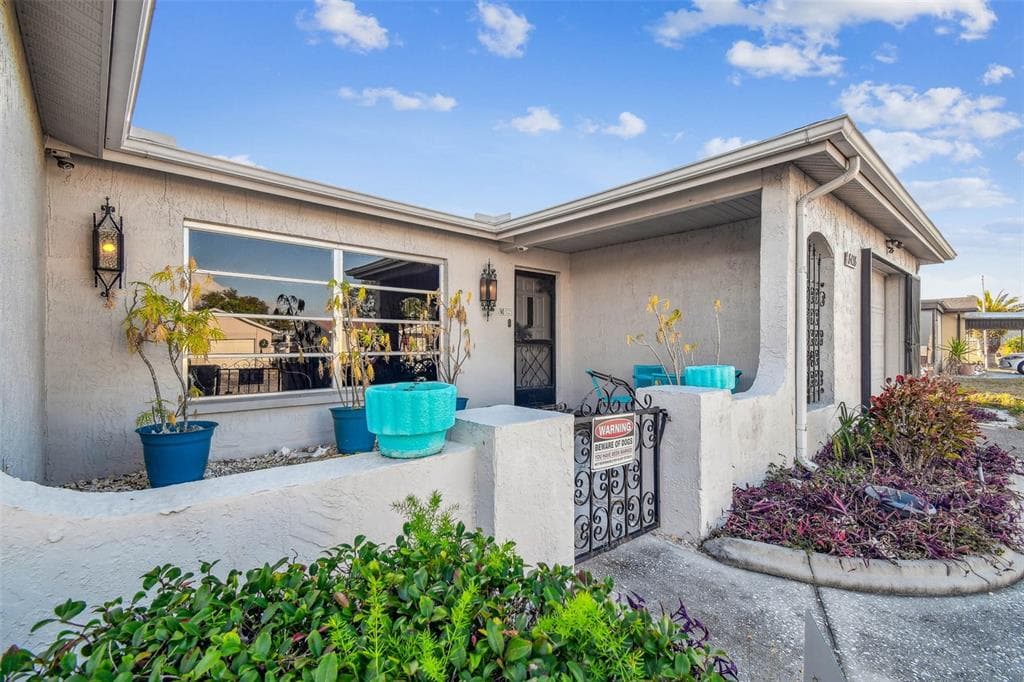 8438 LURAY DRIVE PORT RICHEY, FL 34668
