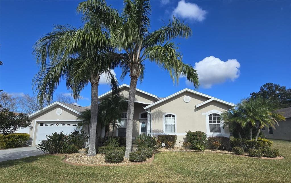 21547 SILVER BAY PLACE LAND O LAKES, FL 34637
