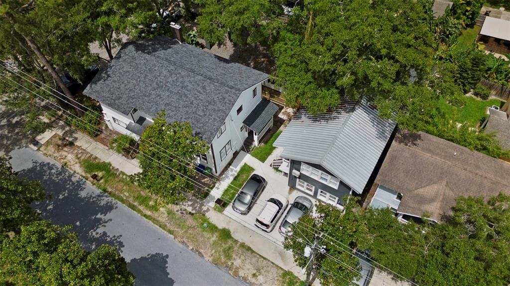 1024 E CRENSHAW STREET UNIT A TAMPA, FL 33604