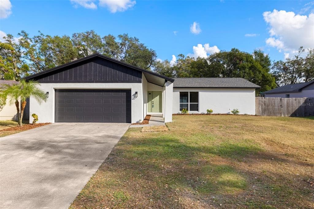 2516 RIDGETOP WAY VALRICO, FL 33594