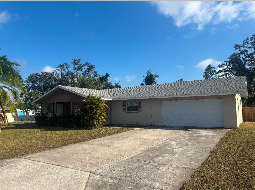 5311 46TH STREET COURT E BRADENTON, FL 34203
