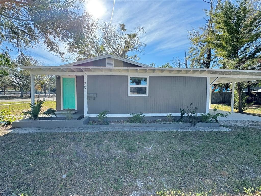 1201 37TH STREET S ST PETERSBURG, FL 33711