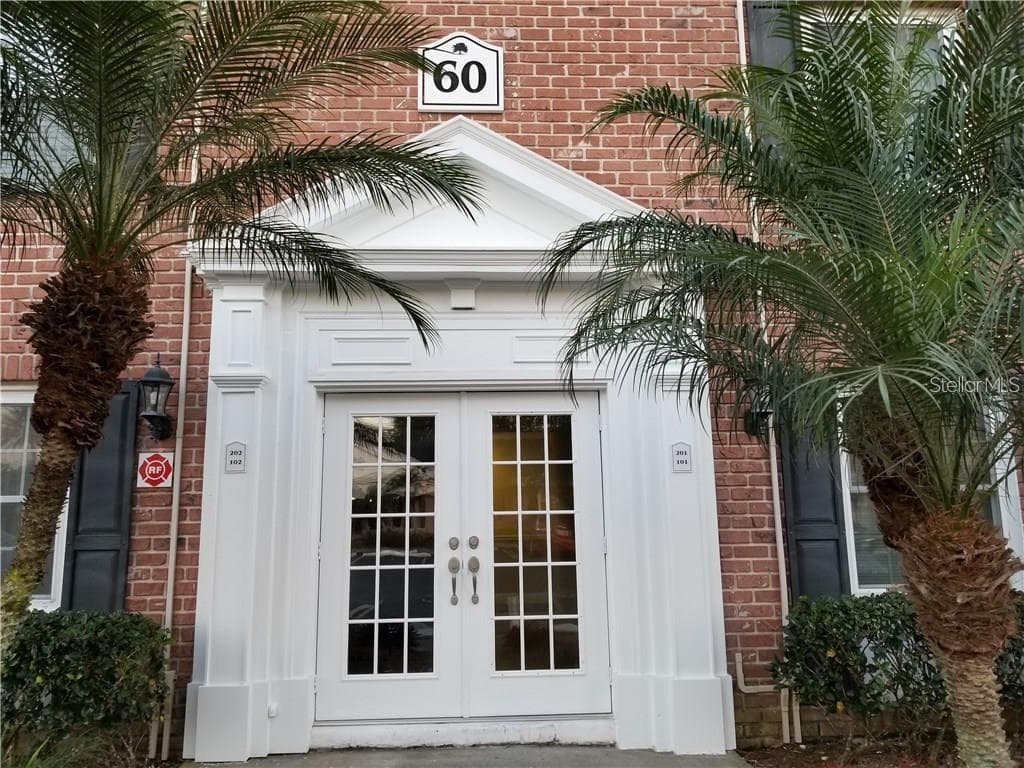 13753 ORANGE SUNSET DRIVE UNIT 101 TAMPA, FL 33618