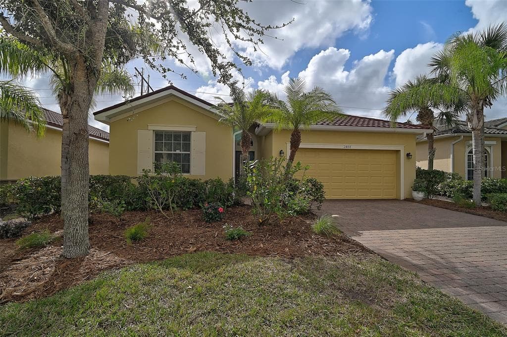 2488 KEYSTONE LAKE DRIVE CAPE CORAL, FL 33909