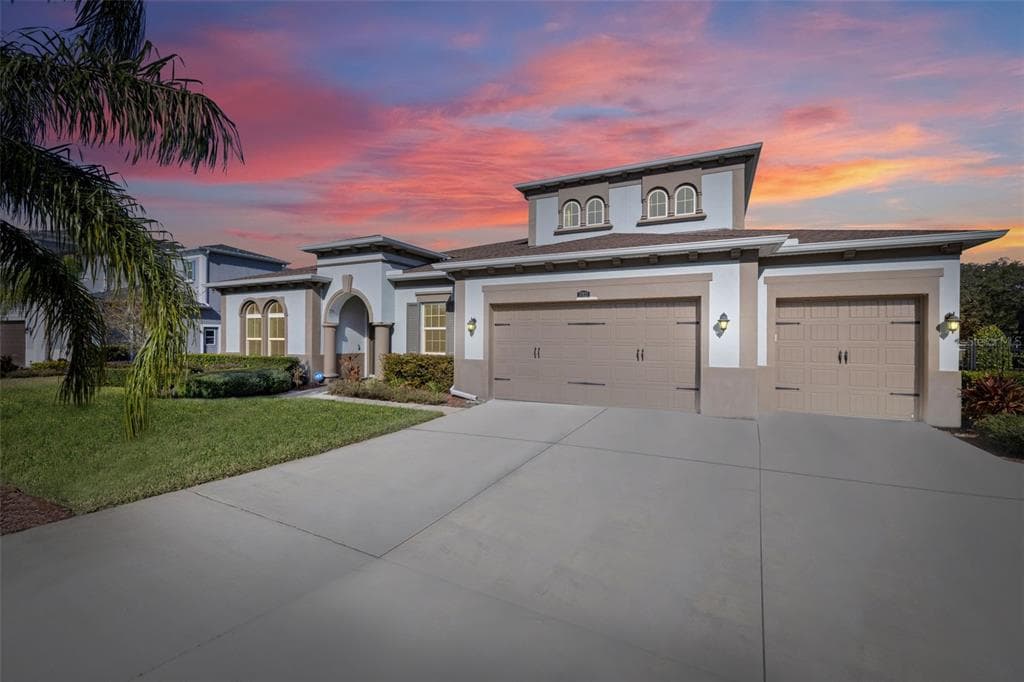 17921 BARN CLOSE DRIVE LUTZ, FL 33559