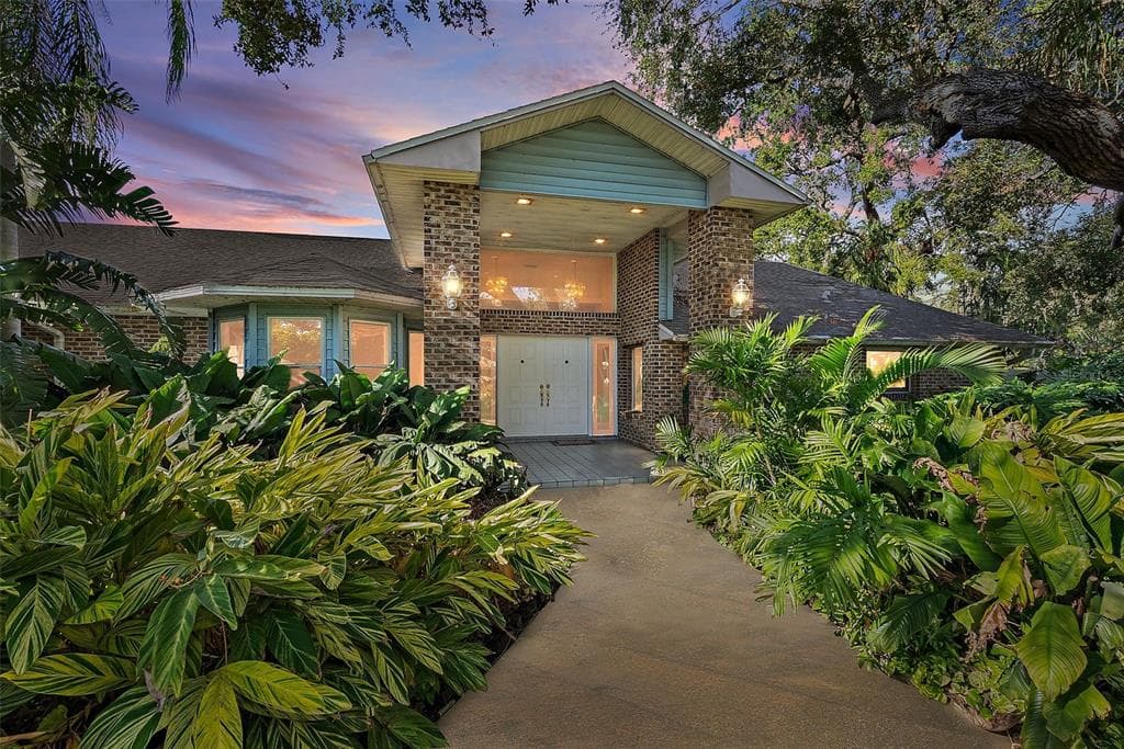 2997 60TH AVENUE S ST PETERSBURG, FL 33712