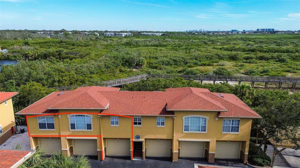 4327 BAYSIDE VILLAGE DRIVE UNIT 202 TAMPA, FL 33615