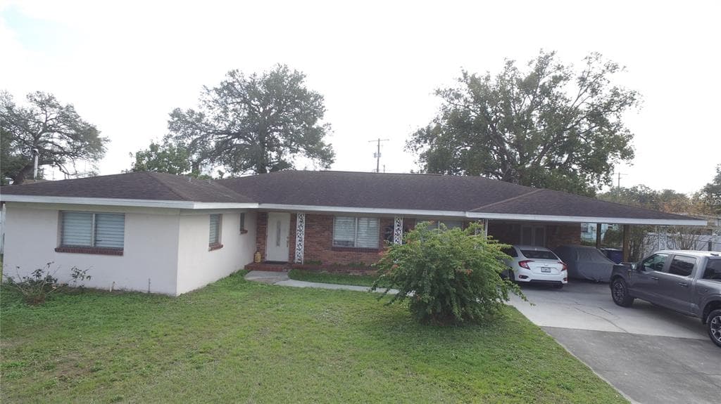 2910 W COMANCHE AVENUE TAMPA, FL 33614