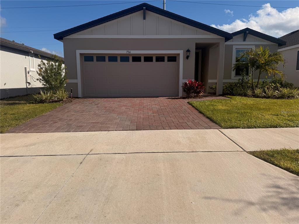 736 GRIFFON AVENUE LAKE ALFRED, FL 33850