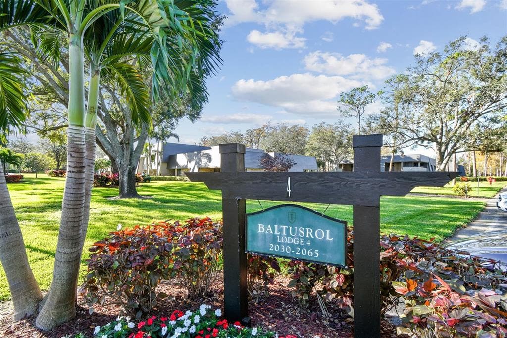 36750 US HIGHWAY 19 N UNIT 6112 PALM HARBOR, FL 34684