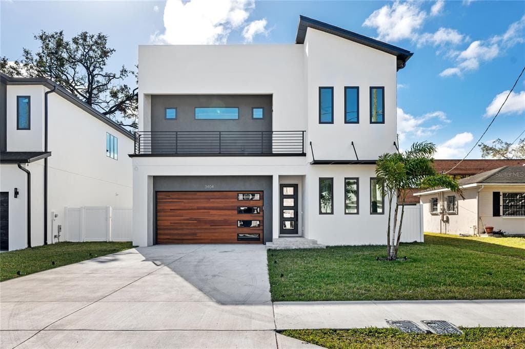 3404 W GRACE STREET TAMPA, FL 33607