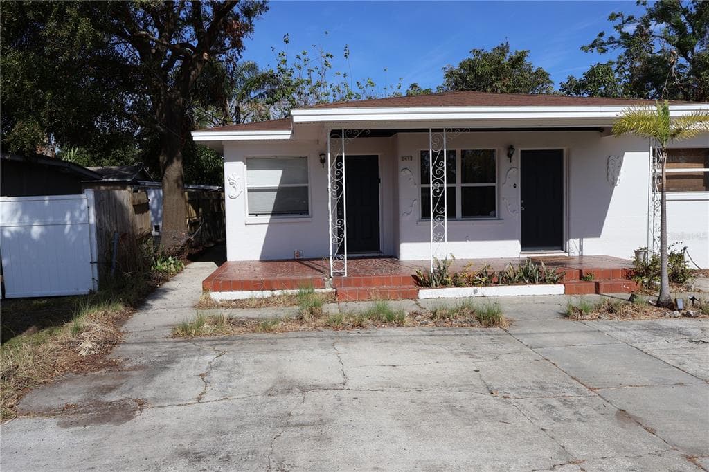 2411 W LEMON STREET UNIT A TAMPA, FL 33609