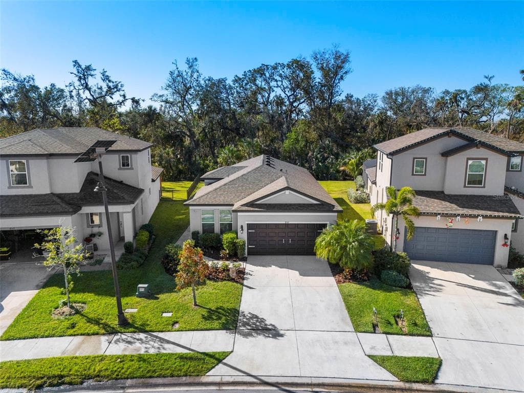 8547 STARLIGHT LOOP GLEN PARRISH, FL 34219