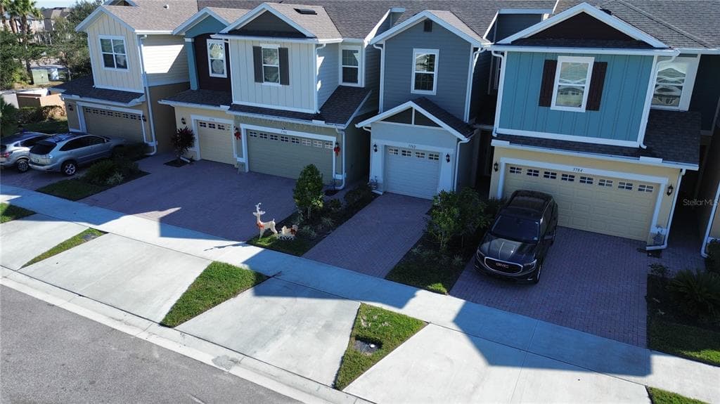 5782 SPOTTED HARRIER WAY LITHIA, FL 33547