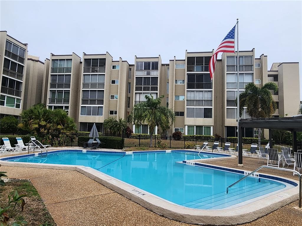 1243 S MARTIN LUTHER KING JR AVENUE UNIT B201 CLEARWATER, FL 33756