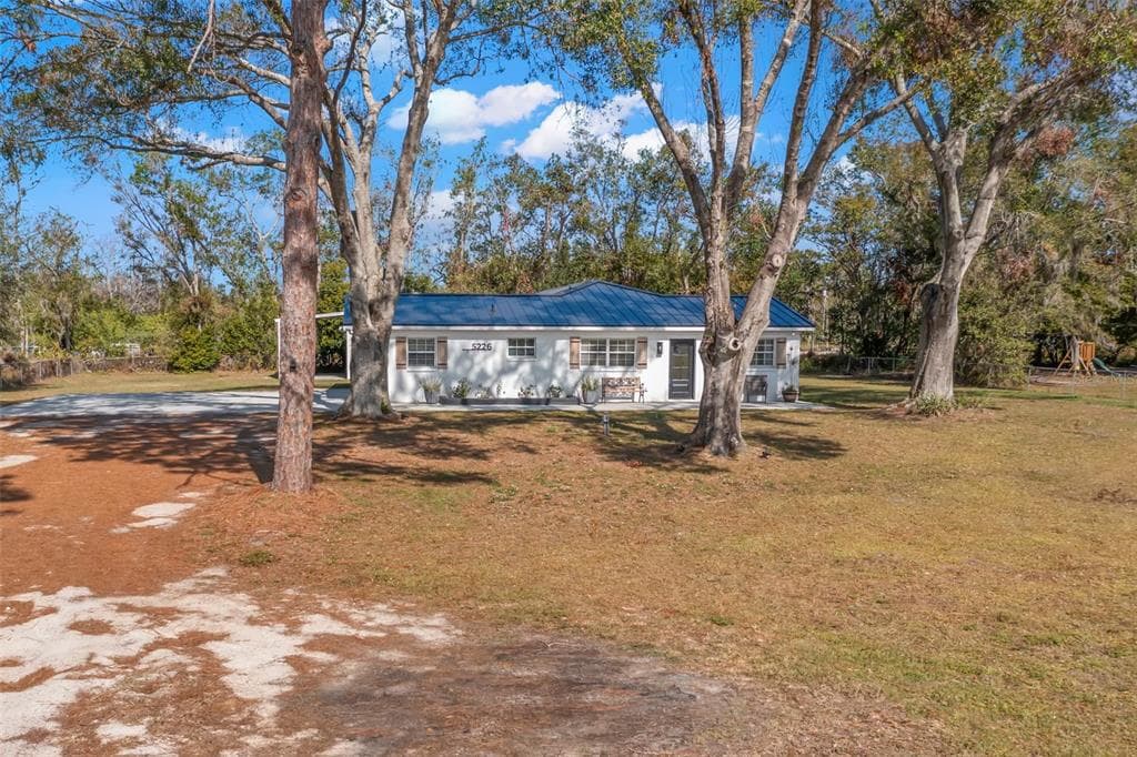 5226 BONITA DRIVE WIMAUMA, FL 33598