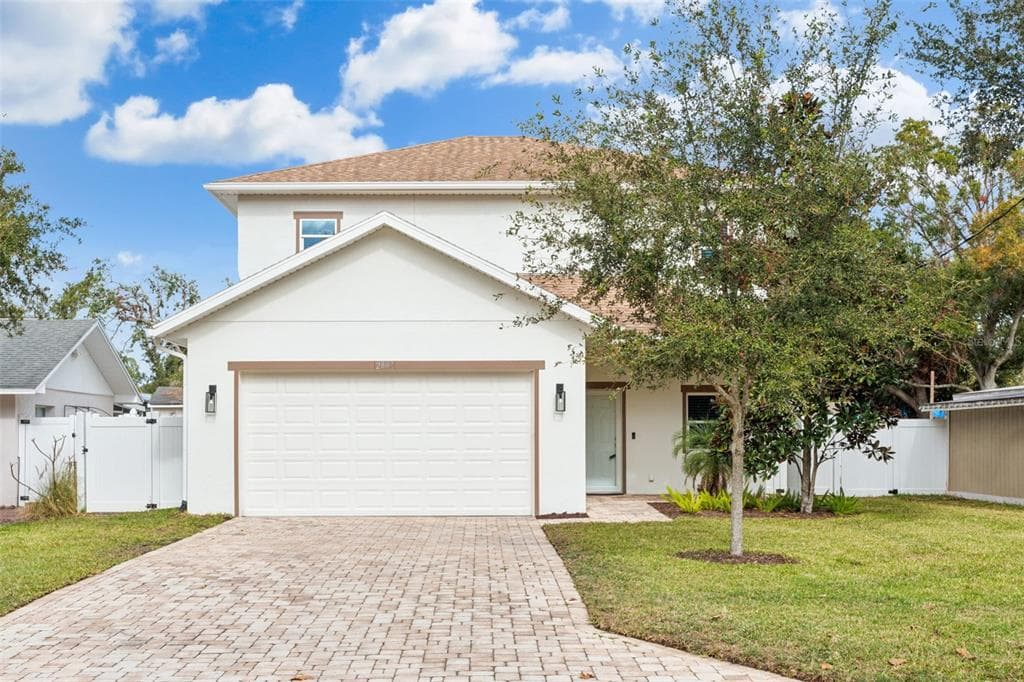 2807 W LEILA AVENUE TAMPA, FL 33611