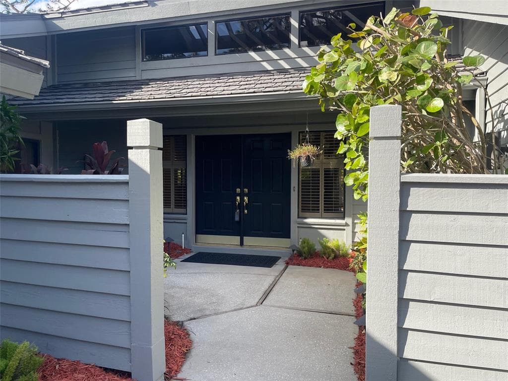5357 COBBLESTONE COURT WESLEY CHAPEL, FL 33543