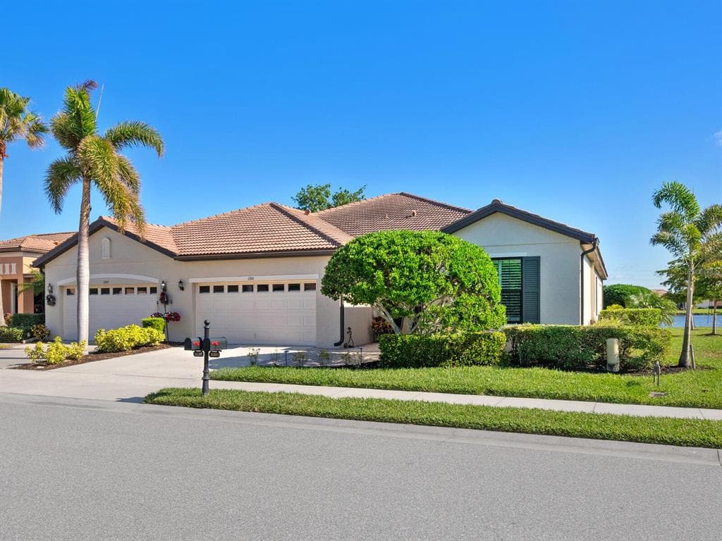 11301 BERTOLINI DRIVE VENICE, FL 34292
