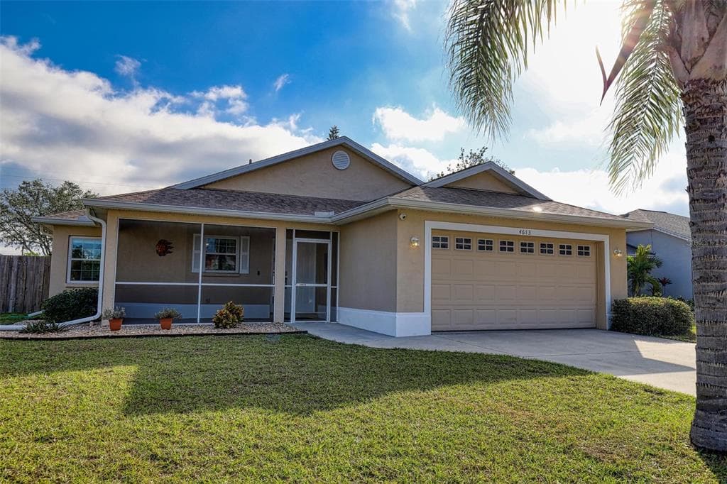 4613 72ND COURT E BRADENTON, FL 34203