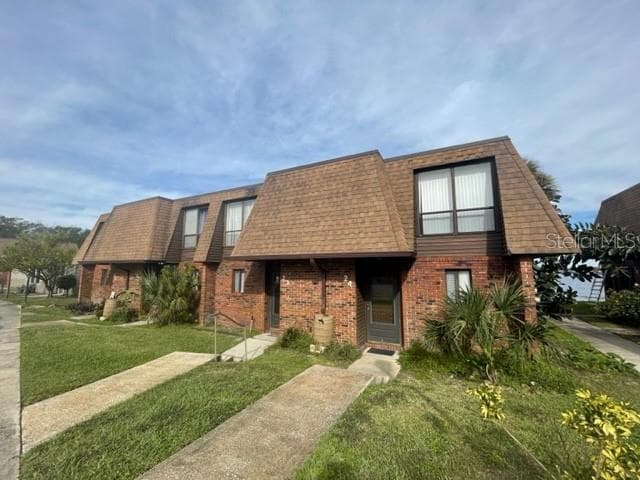 1836 N CRYSTAL LAKE DRIVE UNIT 24 LAKELAND, FL 33801