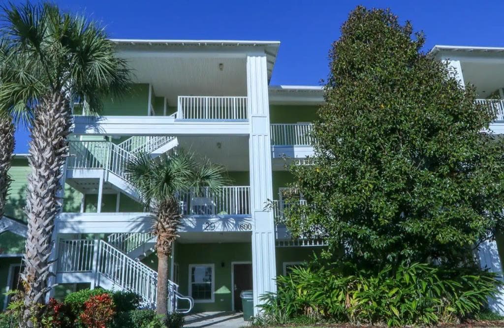 606 GRAN BAHAMA BOULEVARD UNIT 29-606 DAVENPORT, FL 33897