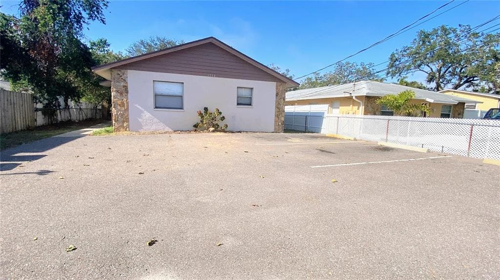 1772 FARRELL AVENUE UNIT A CLEARWATER, FL 33756