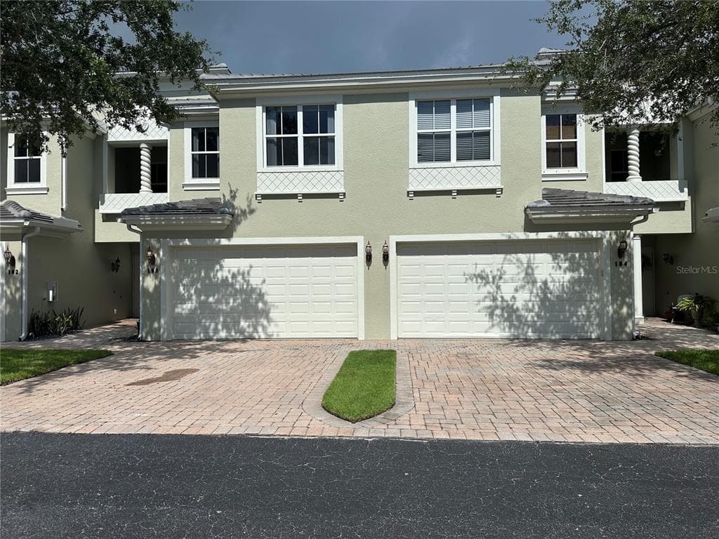 1375 MARIPOSA CIRCLE UNIT 103 NAPLES, FL 34105